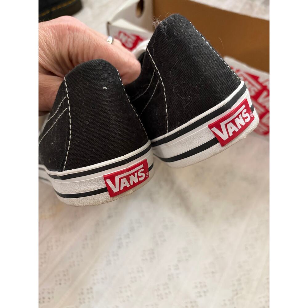 Vans Tory Black Canvas Lace Up Sneakers Women's Size 11 NWT With Box - Picture 4 of 7